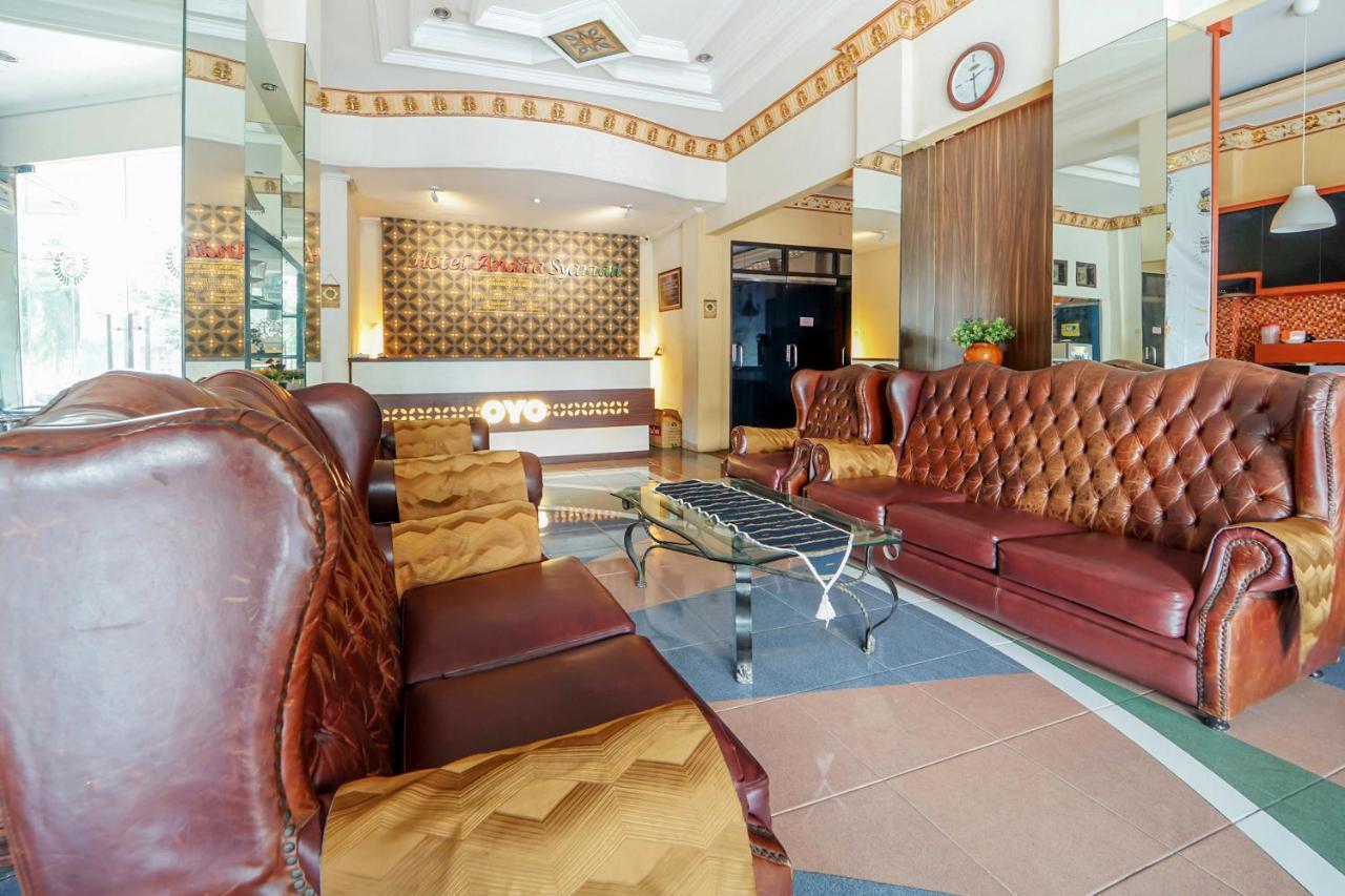 Oyo 231 Hotel Andita Syariah Surabaia Exterior foto